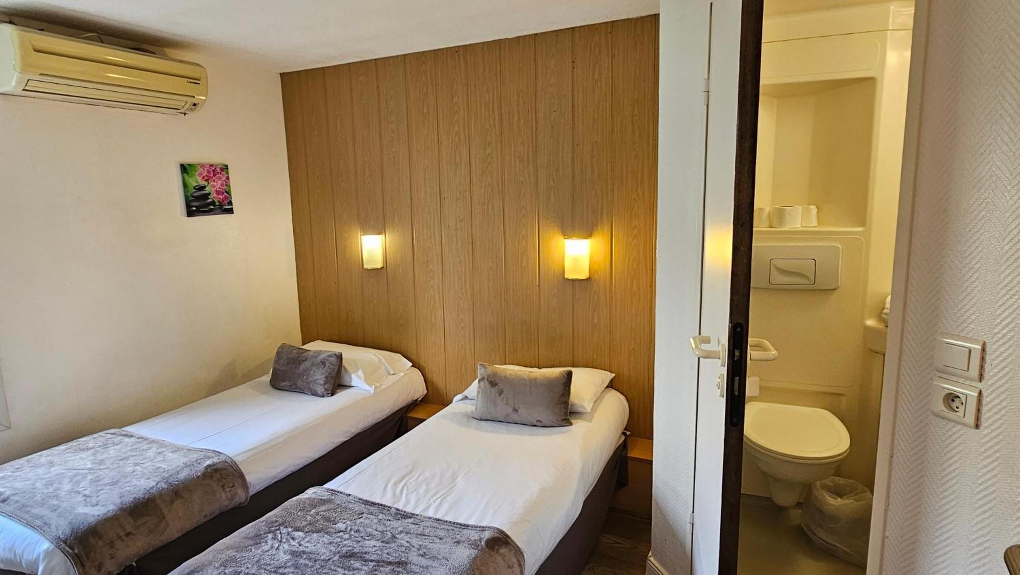 Brit Hotel Essentiel Pau Lescar Buitenkant foto