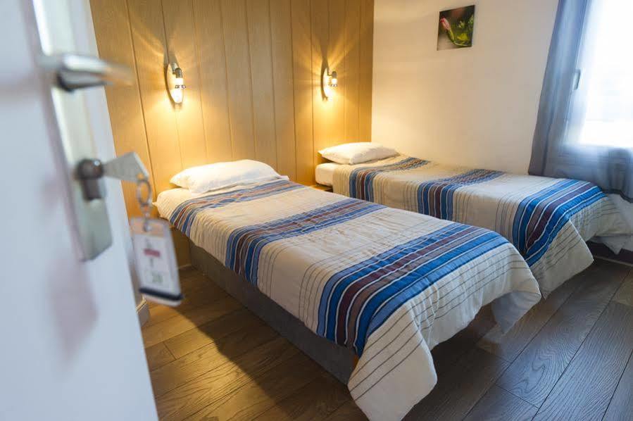 Brit Hotel Essentiel Pau Lescar Buitenkant foto